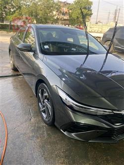 هیوندای ئەلەنترا